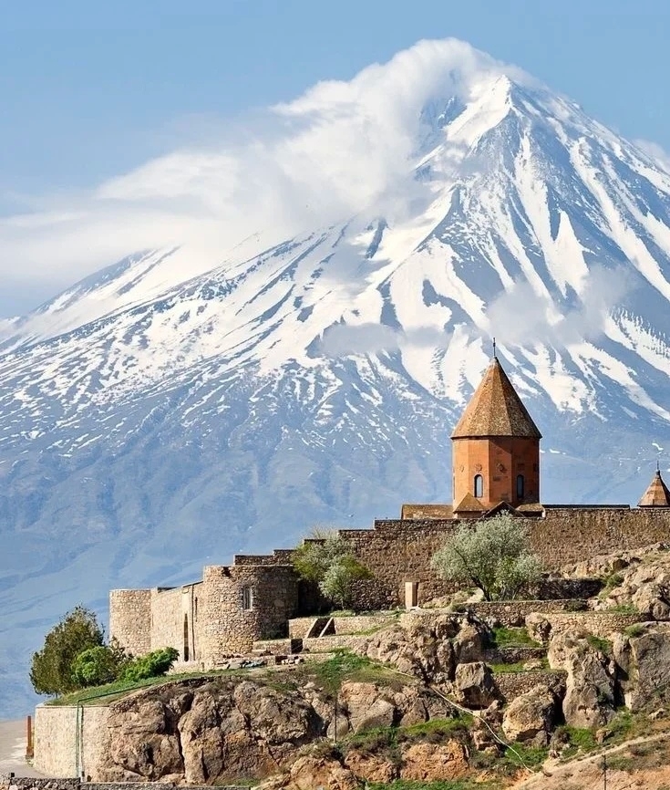 The truth is harsh, but this is the current state of tourism in the Caucasus