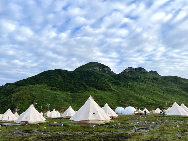 畢節阿西里西 帳篷外的風景