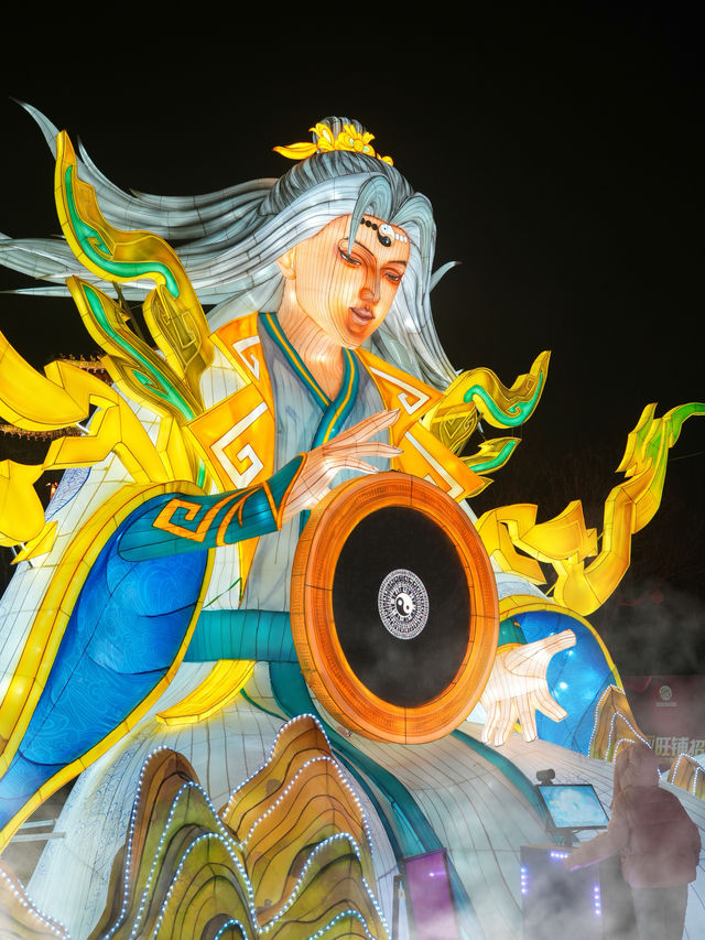 唐山燈會被問爆的個機位，發朋友圈贏麻啦
