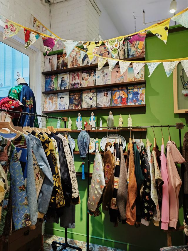 戀物百貨商店｜華僑城創意園的寶藏古着小店
