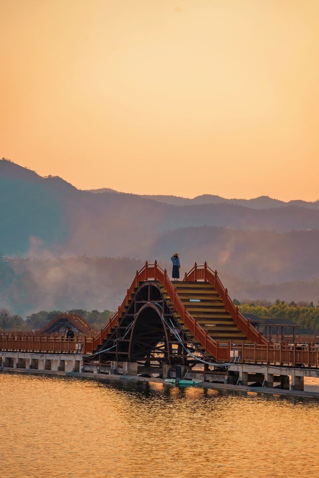 低調又小眾的異龍湖石屏旅行意外的收穫