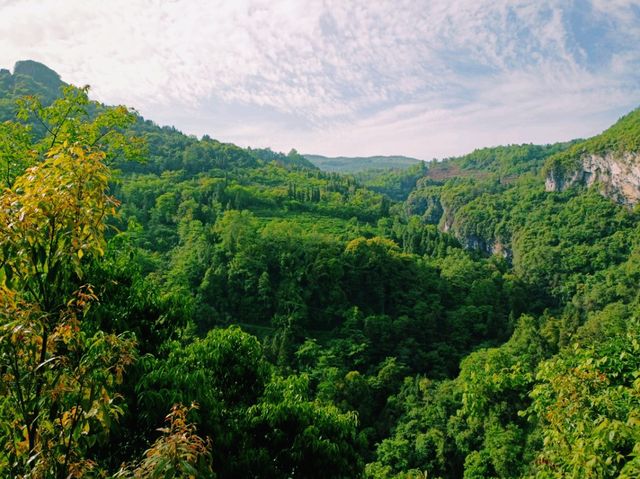The Mysterious Beauty of Heizhu Valley