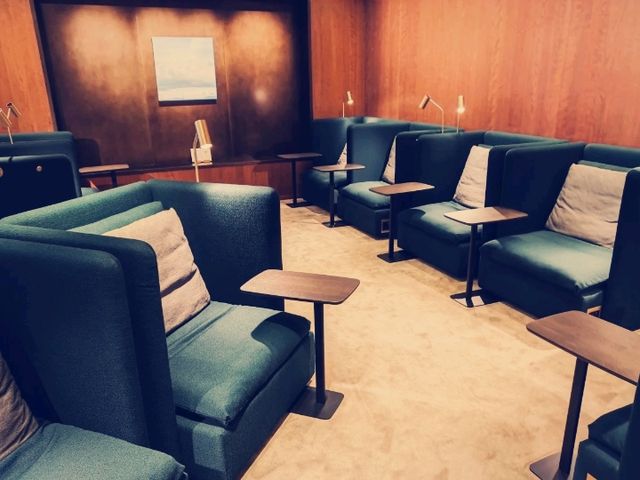 香港機場逸連堂The Bridge休息室：奢華新體驗