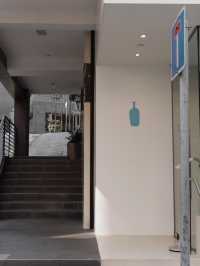 【香港灣仔藍瓶子｜爬坡也要追尋的三層玻璃屋咖啡☕️】