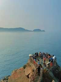 威海「貓頭山」，形狀酷似臥貓！