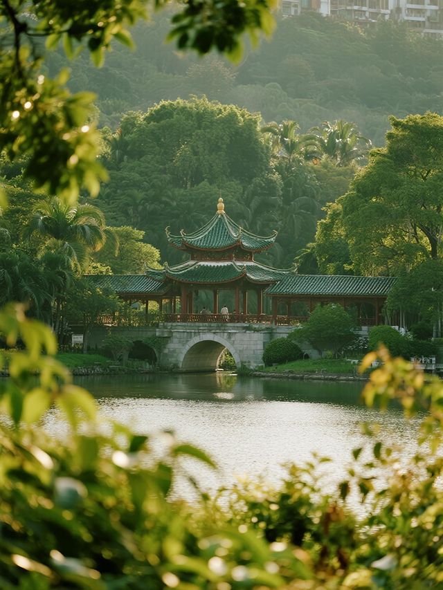 青秀山的秋天，是南寧城裡的一座天然氧吧