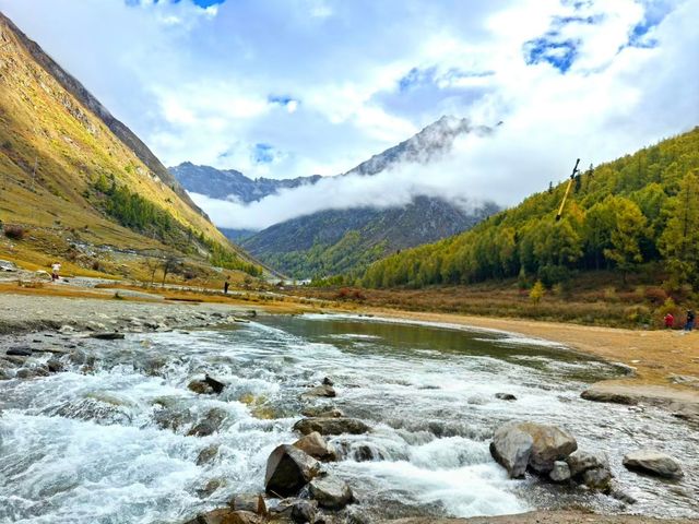 川西氧吧徒步指南