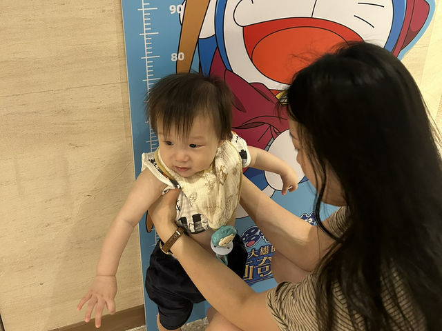 🎬 帶娃看電影福音！有球池和溜滑梯的夢幻電影院 🍿