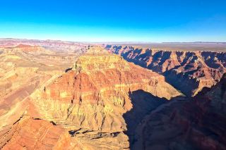 超值的峽谷精神之旅與Maverick