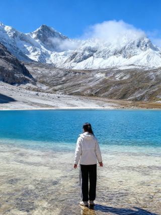 Cried! Daocheng Yading in November turns autumn into a fairy tale (with tips to avoid pitfalls) Don’t envy Switzerland’s autumn anymore! November in Daocheng Yading is the true