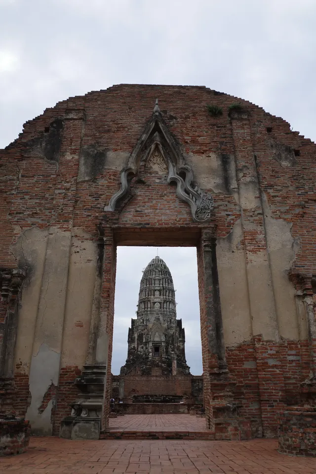 在曼谷百年車站搭火車去大城府~