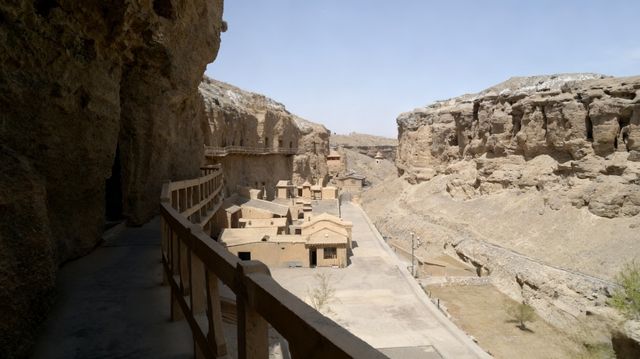 酒泉旅遊攻略|三天兩夜穿越絲路,解鎖大漠星空與航天奇觀! 酒泉旅遊攻略|三天兩夜穿越絲路,解鎖大漠星空與航天奇觀!