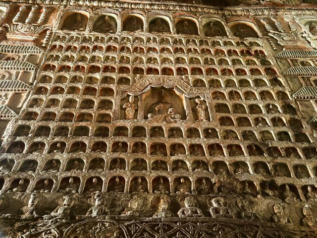 雲岡石窟半日遊 雲岡石窟半日遊