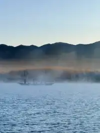 2025.11.22！！！瀘沽湖的晨霧美瘋了！！！！！！！！
