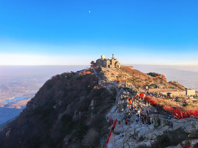 泰山|不僅一覽眾山小,更有色彩斑斕的秋 泰山|不僅一覽眾山小,更有色彩斑斕的秋