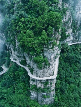 I thought Zhangjiajie was stunning enough, until I came to Chengde