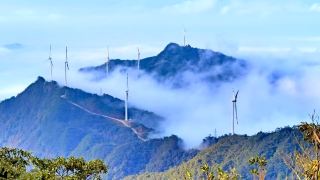 Healed by Luoding Windmill Mountain, a cloud-top fairyland you must climb in this lifetime
