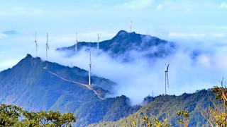 Healed by Luoding Windmill Mountain, a cloud-top fairyland you must climb in this lifetime