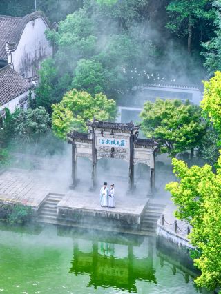 An underrated Jiangnan hidden gem in Zhejiang—I'm almost afraid it'll get too popular.