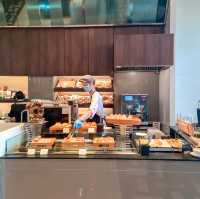 เปลี่ยนบรรยากาศไป staycation โรงแรมห้าดาวกลางกรุง