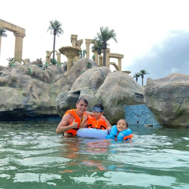 河內皇家波浪公園Royal Wave Park