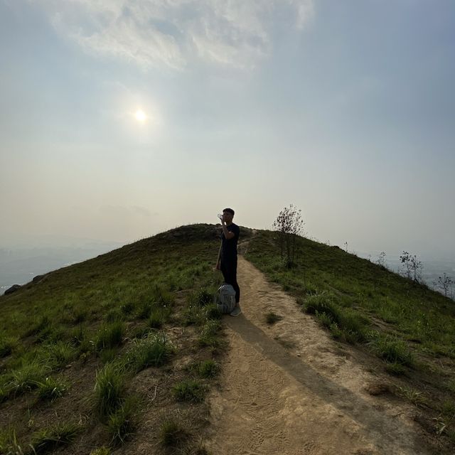 香港🇭🇰｜ 香港新界東北部的一個著名行山路線🌟 - 雞公嶺 ⛰️