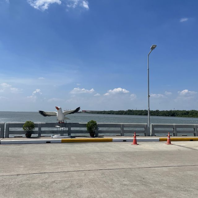 กินปูดูนก : สถานตากอากาศบางปู