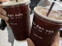 On Lok Yun - ออน ล๊อก หยุ่น