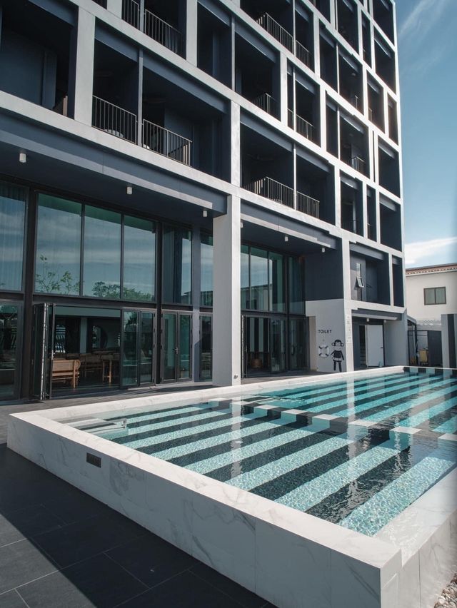 Blue Monkey Hub and Hotel Chanthaburi 