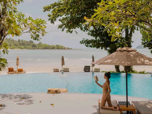 รีสอร์ทสุดชิล วิวสุดปัง ริมชายหาด เกาะช้าง 