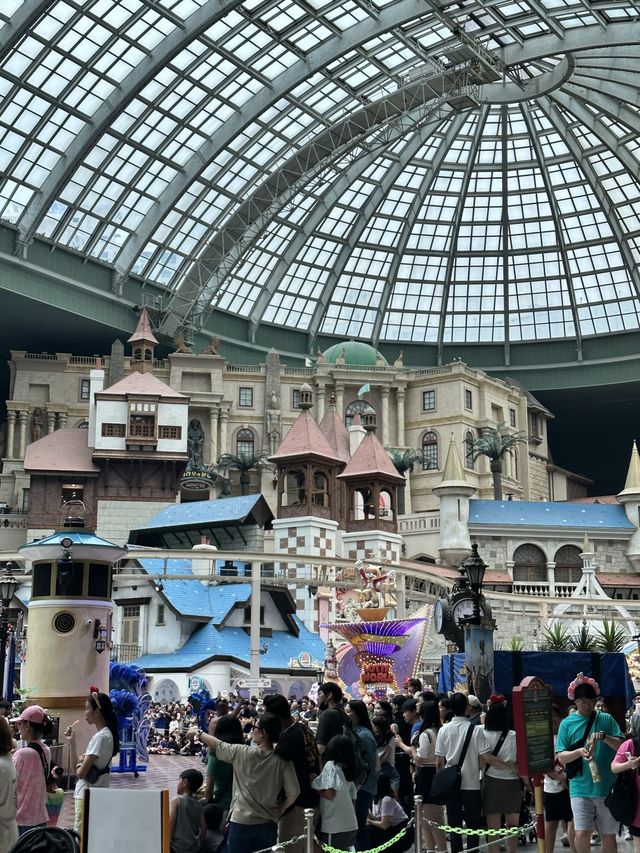 언제 가도 좋은 도심 속 테마파크, 롯데월드 🎡