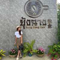 ยุ้งฉางคาเฟ่ ฟีลบาหลีที่ชุมชนขนมแปลกหนองบัว