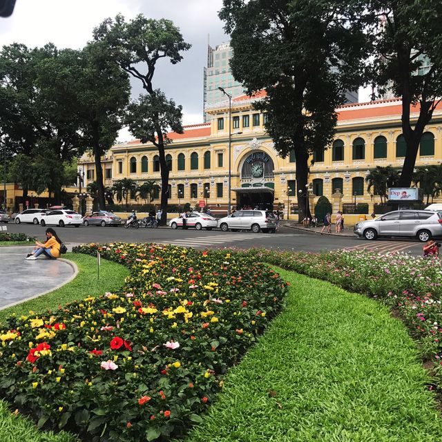 City walk in Ho Chi Minh 🌸🌼🌻