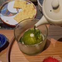 うれしの茶とお酒が楽しめるBAR🍸