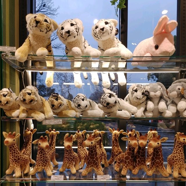 シロクマクレープ　天王寺動物園