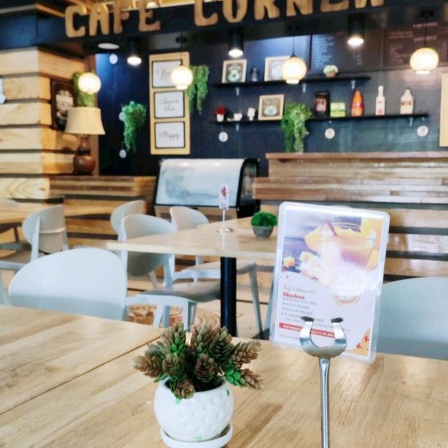 COFFEE MADNESS AT COFFEE CORNER