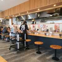 【大阪グルメ】生卵無料でさっぱり味のラーメン東大！