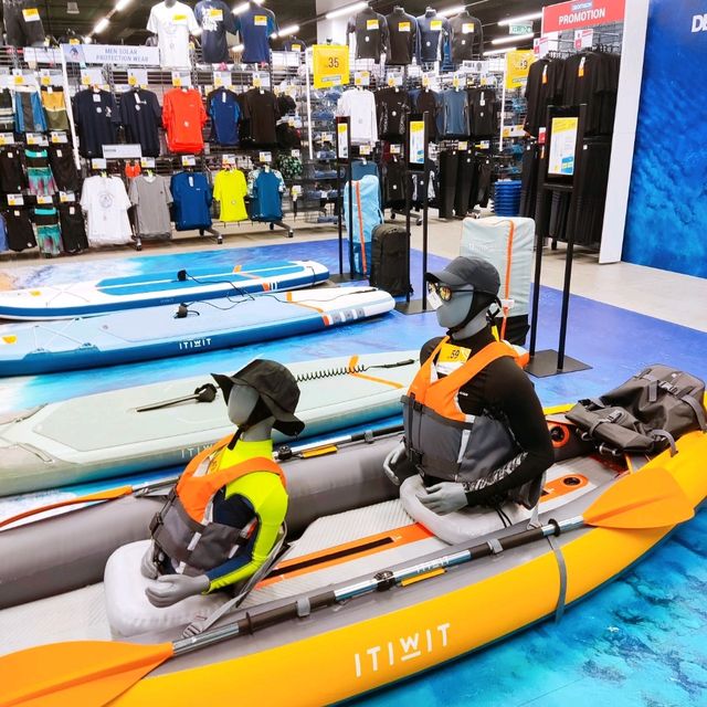 Decathlon Sporting Goods JB Toppen 