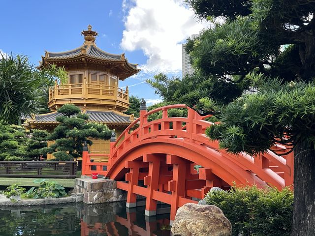 坐港鐵遊香港 | 鑽石山站 | 南蓮園池與志蓮淨苑