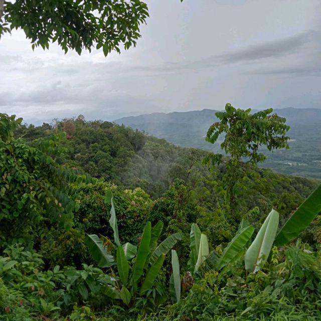 ชมวิว 360° ณ เขาศูนย์ 
