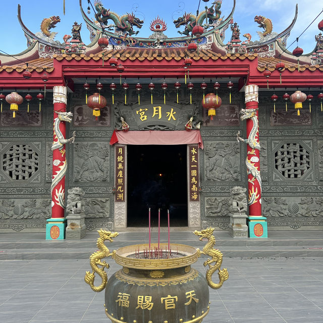 好華麗的古廟！