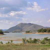 ลานกางเต็นท์ อุทยานแห่งชาติแก่งกระจาน จ.เพชรบุรี