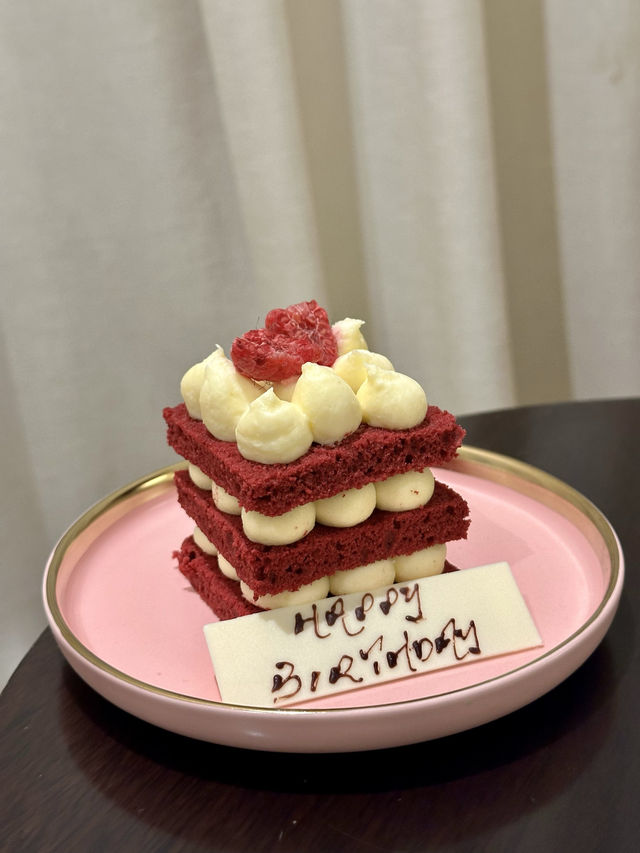 香港朗廷酒店慶祝媽咪生日🎂