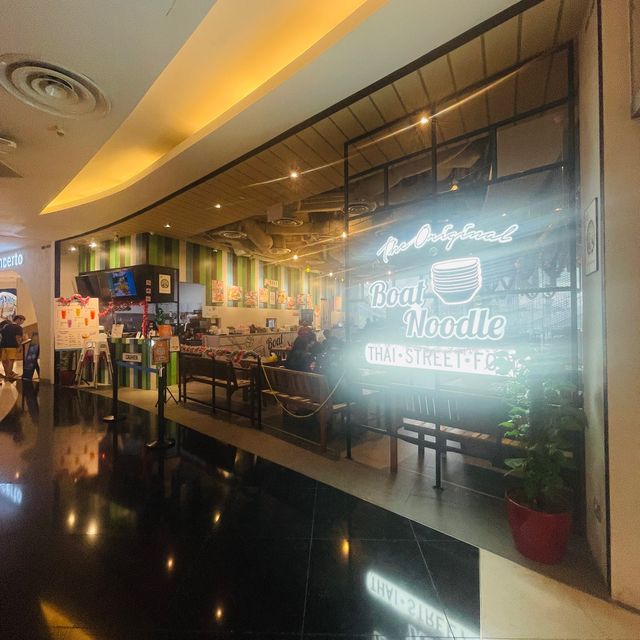HALAL THAI BOAT NOODLE EATERY 🍜