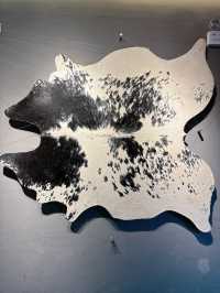 「就犟牛肉火鍋」🐮主打由農場飼養直送牛肉，店員即場屠宰新鮮牛肉，保證夠晒新鮮🔥🔥
