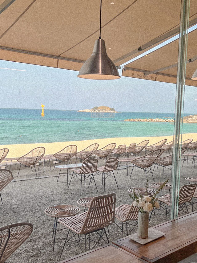 해변 바로 앞 발리감성 오션뷰 카페🏝️