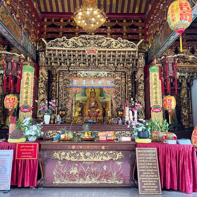 วาร์ปไปเมืองจีนไม่ไกลกรุงเทพ “วัดธรรมกตัญญู บางปู”