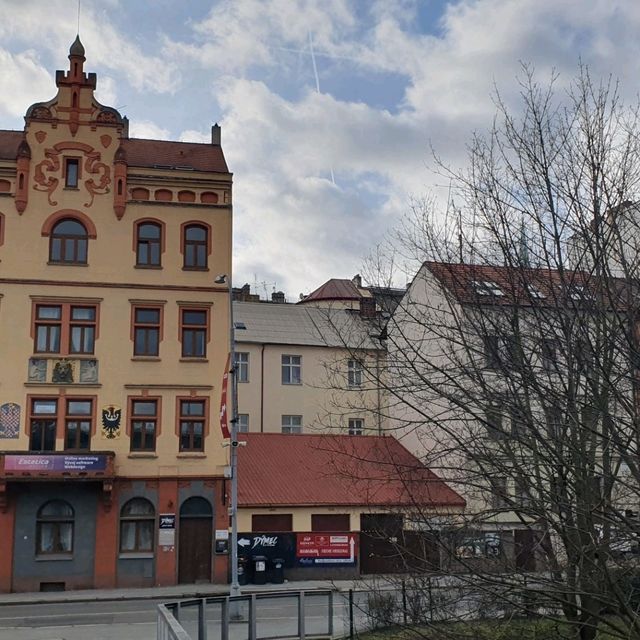 Shiny Pilsen, Czech