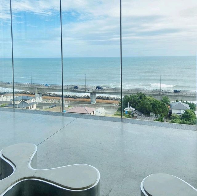 Sea Birds Cafe