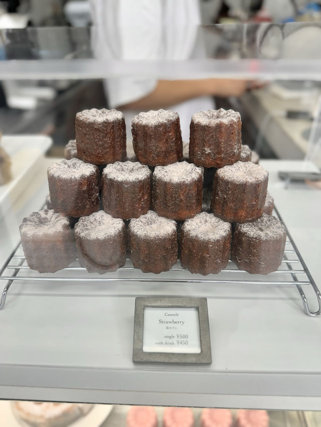 【東京/中野】カヌレとかわいいカヌレ型ムースのスイーツが楽しめるカフェ☕️